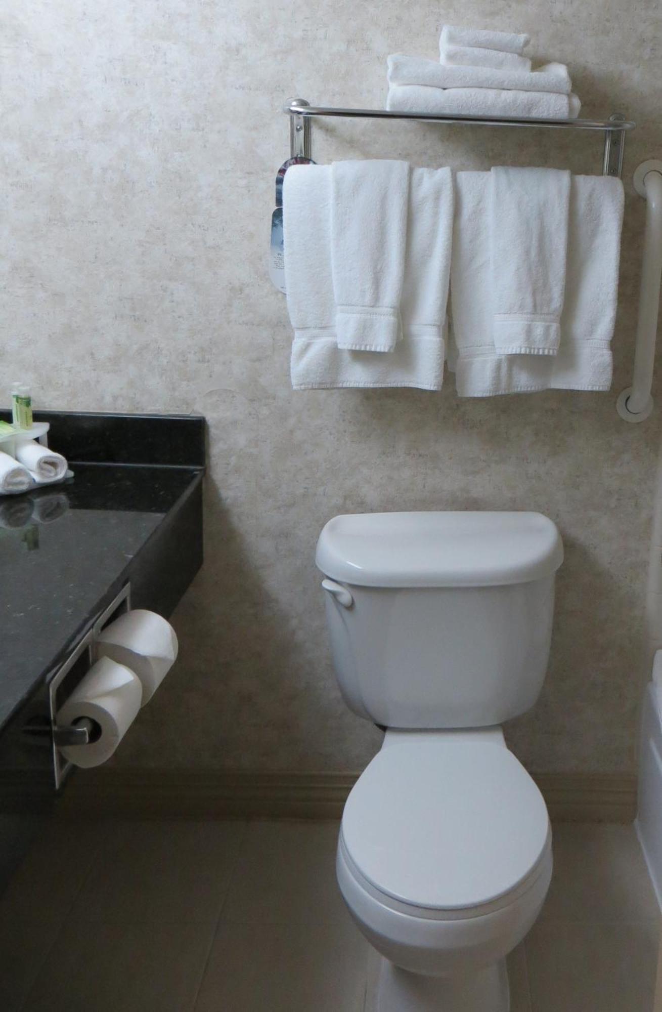 Holiday Inn Express Hotel And Suites Corsicana I-45 By Ihg Eksteriør bilde