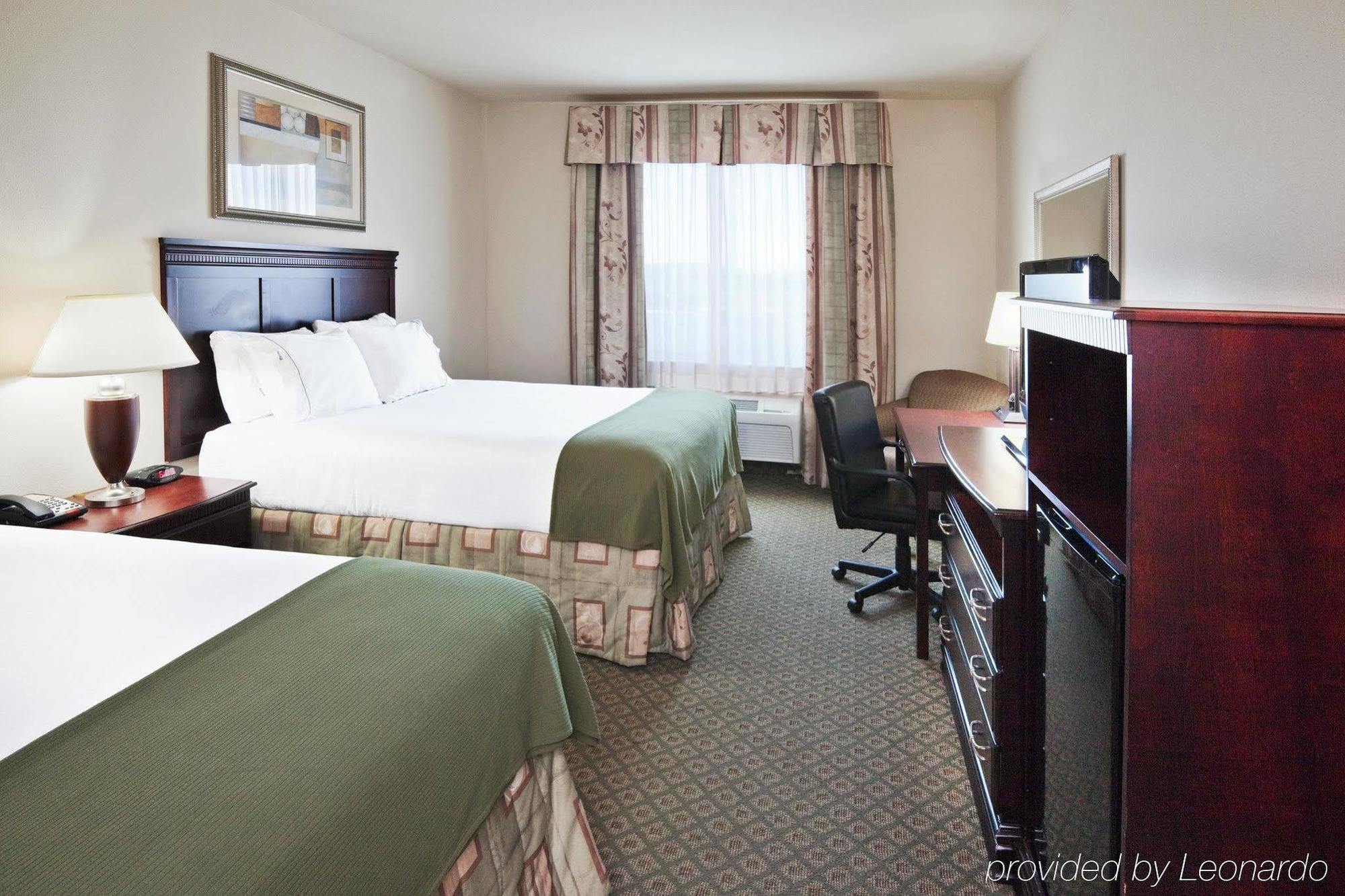 Holiday Inn Express Hotel And Suites Corsicana I-45 By Ihg Rom bilde