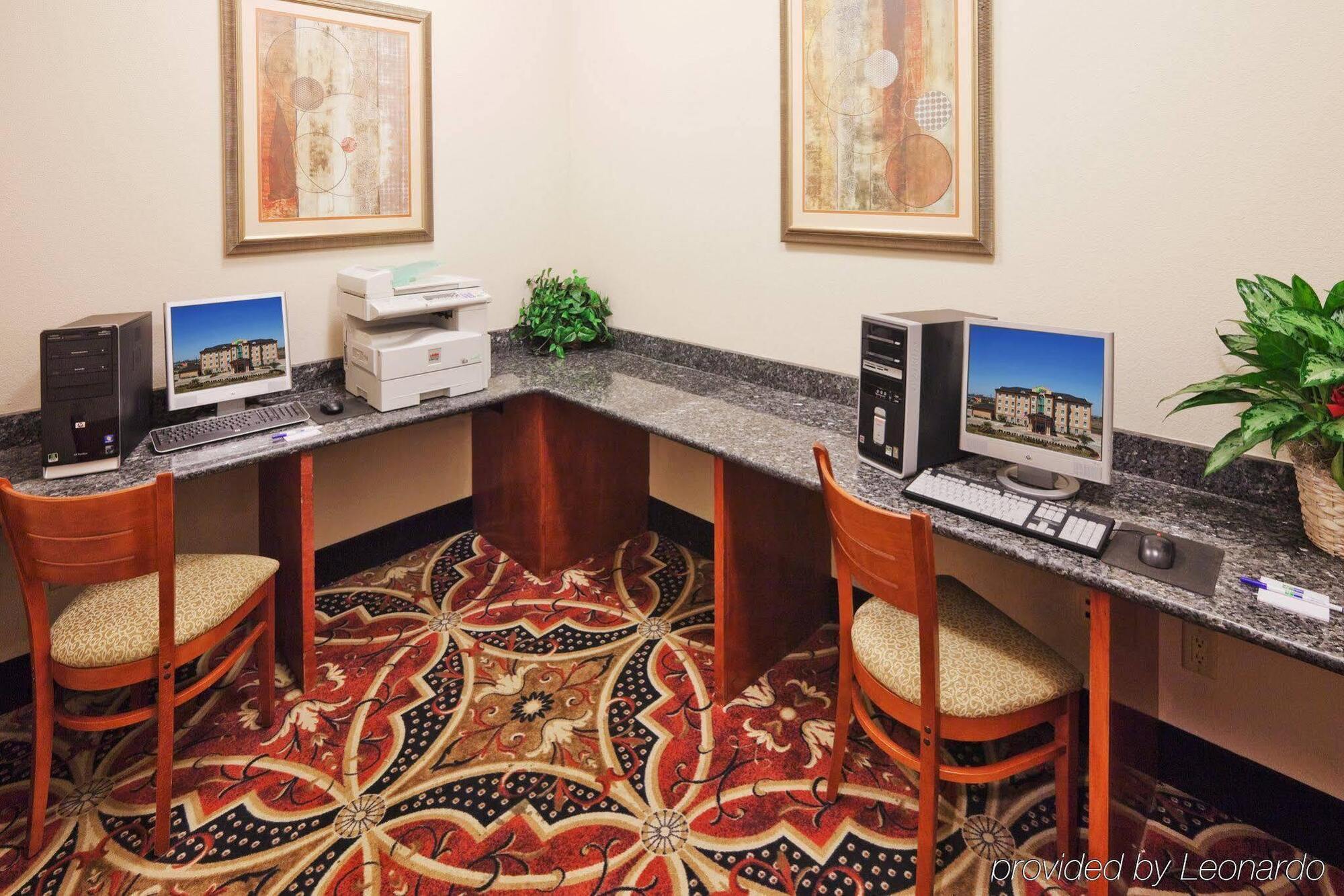 Holiday Inn Express Hotel And Suites Corsicana I-45 By Ihg Eksteriør bilde